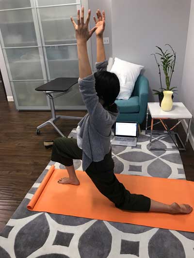 yoga poses to ease pelvic pain