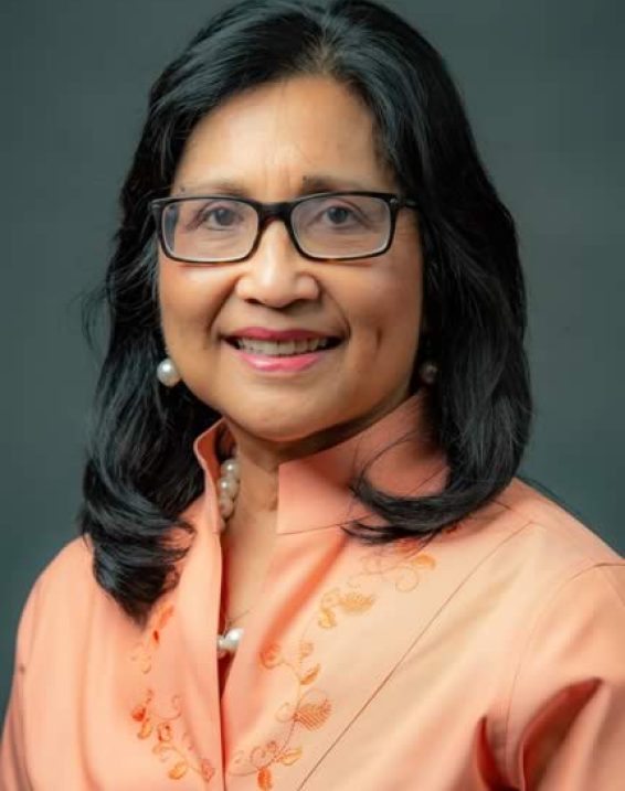 Laureen McVicker PT CLT